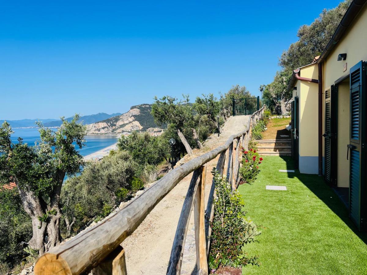 Hotel Eufonia Del Mare à Finale Ligure Extérieur photo