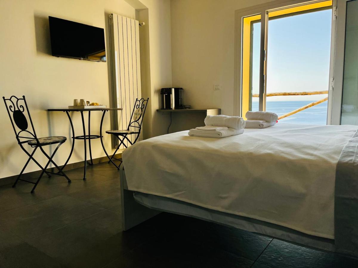 Hotel Eufonia Del Mare à Finale Ligure Extérieur photo