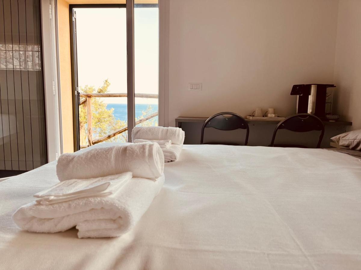 Hotel Eufonia Del Mare à Finale Ligure Extérieur photo